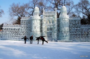 Eisskulpturen im Zhoulin Park